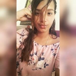 Meet your Posher, Sheyla